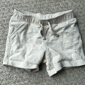 CARTER’S | 18 months shorts